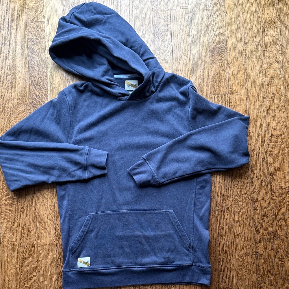 Tracksmith Navy Blue Hoodie Sweatshirt size Medium